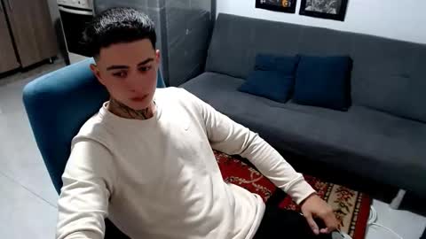 santi_ss online show from January 11, 12:15 am