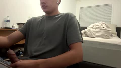 santostreamrcash online show from December 1, 5:21 am