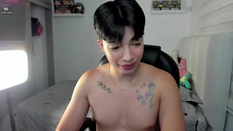 Mr. Santiago online show from December 2, 1:36 pm