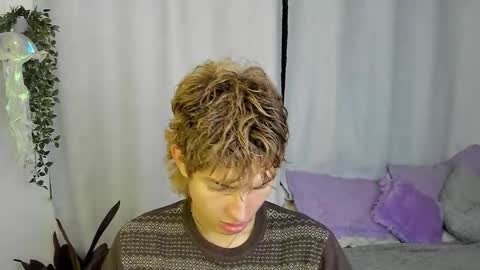 kitty online show from September 29, 2:43 am