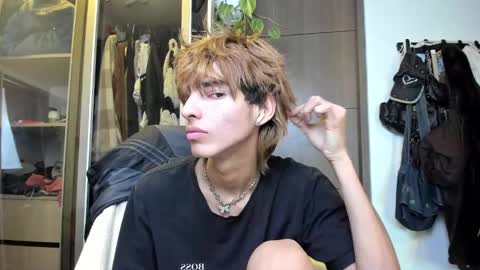 kitty online show from February 16, 4:20 am