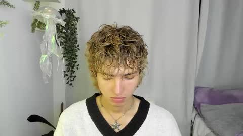 kitty online show from October 7, 2:59 am