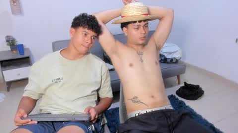 santy_stump online show from June 2, 11:28 pm