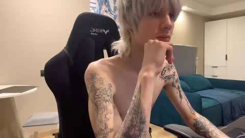 Satoshi online show from April 3, 9:33 pm