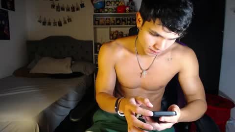 Saulo online show from April 15, 12:43 am