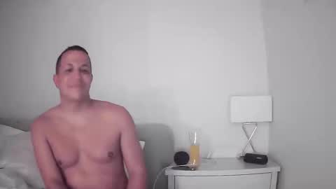 savmeister online show from September 25, 11:57 pm