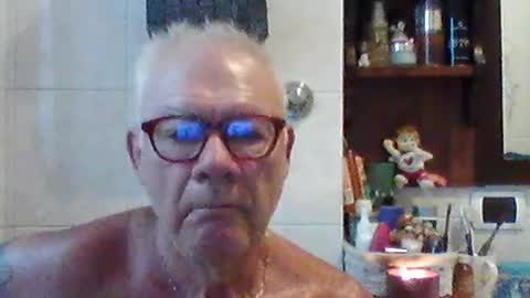 schizzodoro online show from July 26, 4:42 am