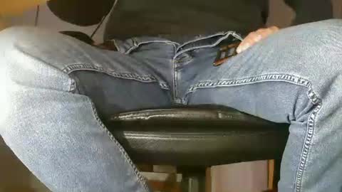 Fritz Schluepper online show from December 4, 9:27 am