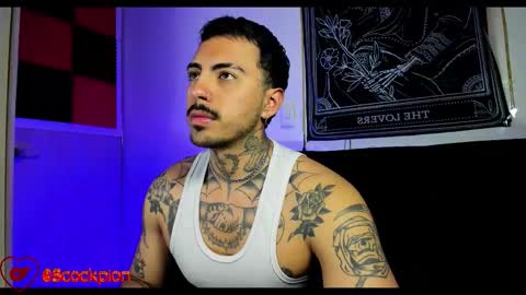 Alejandro help me to reach 200 thumps up online show from October 14, 8:21 am