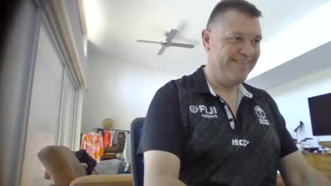 Scoobs online show from December 19, 7:18 am