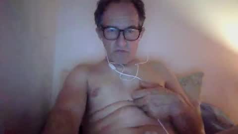 scotchwhieskie online show from May 31, 10:11 pm
