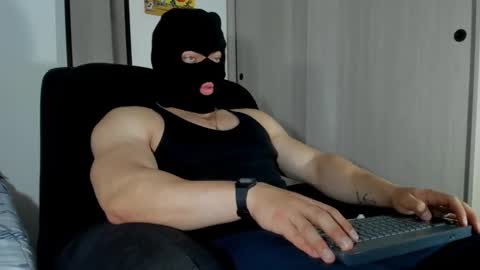 scott__miller online show from October 24, 11:39 pm