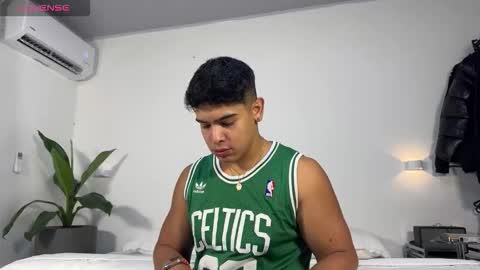 Andrew Flintt online show from November 11, 3:50 pm