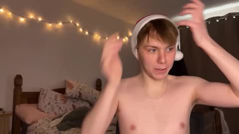 danny online show from December 2, 1:33 pm