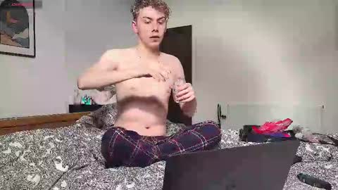 danny online show from February 12, 4:44 pm