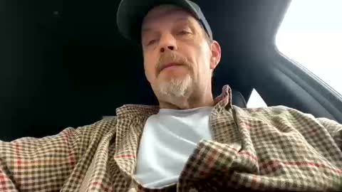 scottj603603 online show from October 13, 4:02 pm