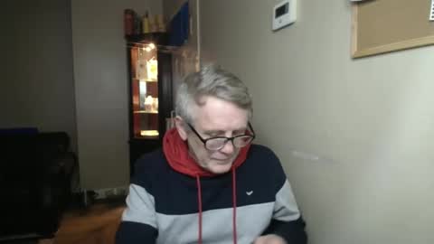 James online show from December 16, 9:00 pm