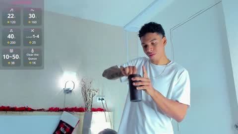 scottvitale online show from January 3, 7:39 pm