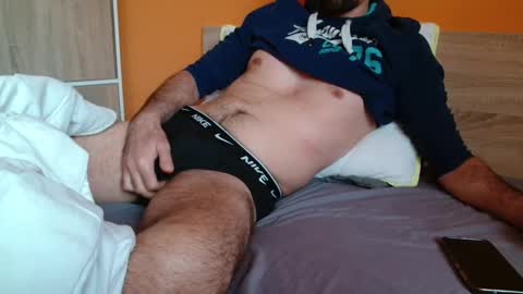 scotty_98 online show from December 8, 1:47 pm