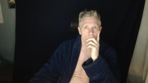 Sean Westwood online show from November 9, 10:14 pm