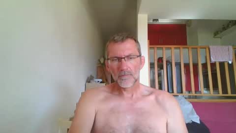 seb846894 online show from June 18, 3:50 pm