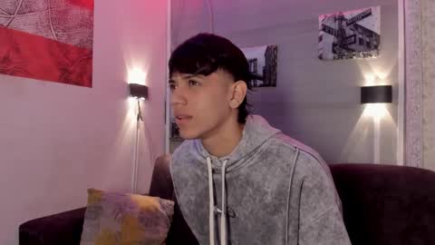 sebas_pretty7 online show from March 19, 12:19 pm