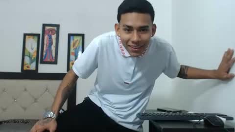 sebasbight online show from November 3, 10:22 pm