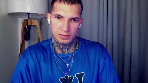 Snapshot of sebastian_muss chatting on October 12, 1:16 pm Sebastian online show from October 12, 1:16 pm