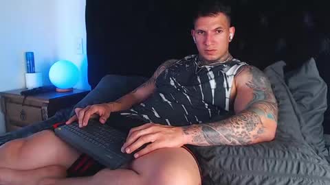 Sebastian online show from April 17, 8:11 pm