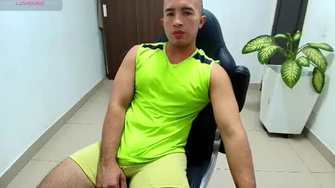 juan  sebastian online show from November 8, 4:10 pm