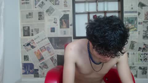 sebastian_rougue online show from April 15, 9:59 pm