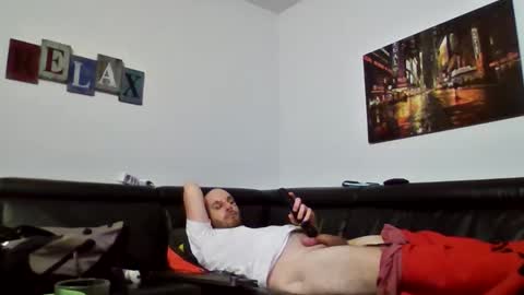 Sebastian online show from September 17, 5:08 am