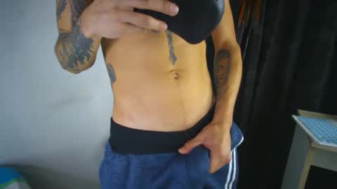 sem_alas online show from November 4, 11:17 pm