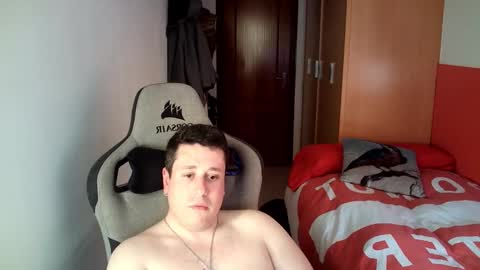 Pollos online show from February 25, 4:41 pm