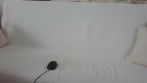 sero98313230 online show from September 30, 11:58 am