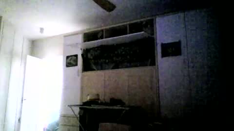 Snapshot of serrano49 chatting on January 23, 6:45 pm serrano49 online show from January 23, 6:45 pm