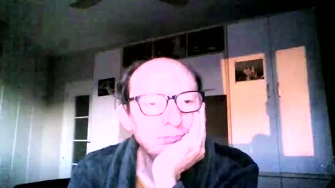 Snapshot of serrano49 chatting on December 4, 7:06 am serrano49 online show from December 4, 7:06 am