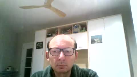 Snapshot of serrano49 chatting on September 9, 1:38 am serrano49 online show from September 9, 1:38 am