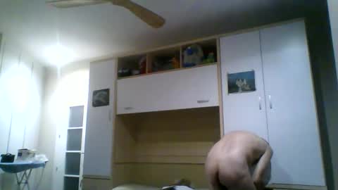 Snapshot of serrano49 chatting on September 13, 3:18 am serrano49 online show from September 13, 3:18 am