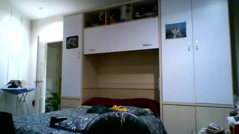 Snapshot of serrano49 chatting on December 2, 11:16 pm serrano49 online show from December 2, 11:16 pm