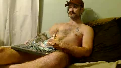 Snapshot of seth_r0berts chatting on January 28, 3:25 pm Seth online show from January 28, 3:25 pm