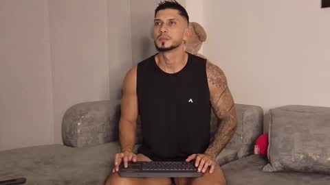 HEY IM SETH online show from May 29, 11:26 pm