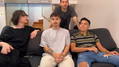 Andrea and Anna online show from April 14, 7:02 pm