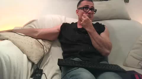Sexurbation online show from May 24, 9:32 pm