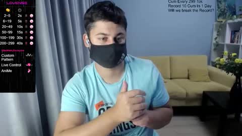 Tommy online show from October 25, 7:15 pm