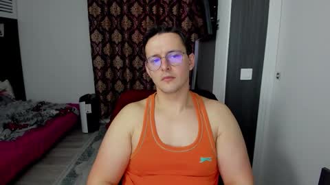 Sexxymuscles4U online show from February 24, 1:01 pm