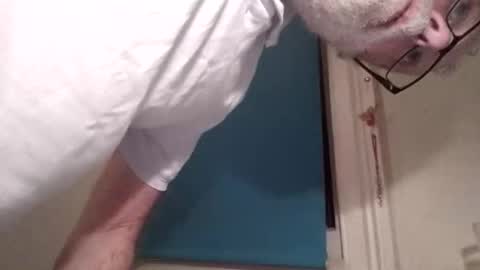 sexycock88888 online show from April 12, 1:42 am