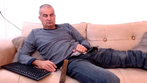 David online show from October 29, 4:37 am