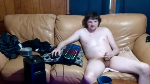 Snapshot of sexyman3236 chatting on September 17, 10:44 pm sexyman3236 online show from September 17, 10:44 pm