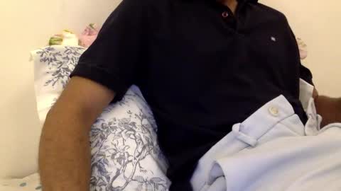 sexyshubham1 online show from October 31, 7:17 pm